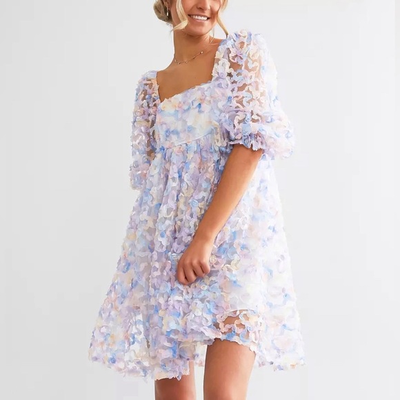 Storia Dresses & Skirts - Storia 3D Floral Empire Mini Dress Size Small